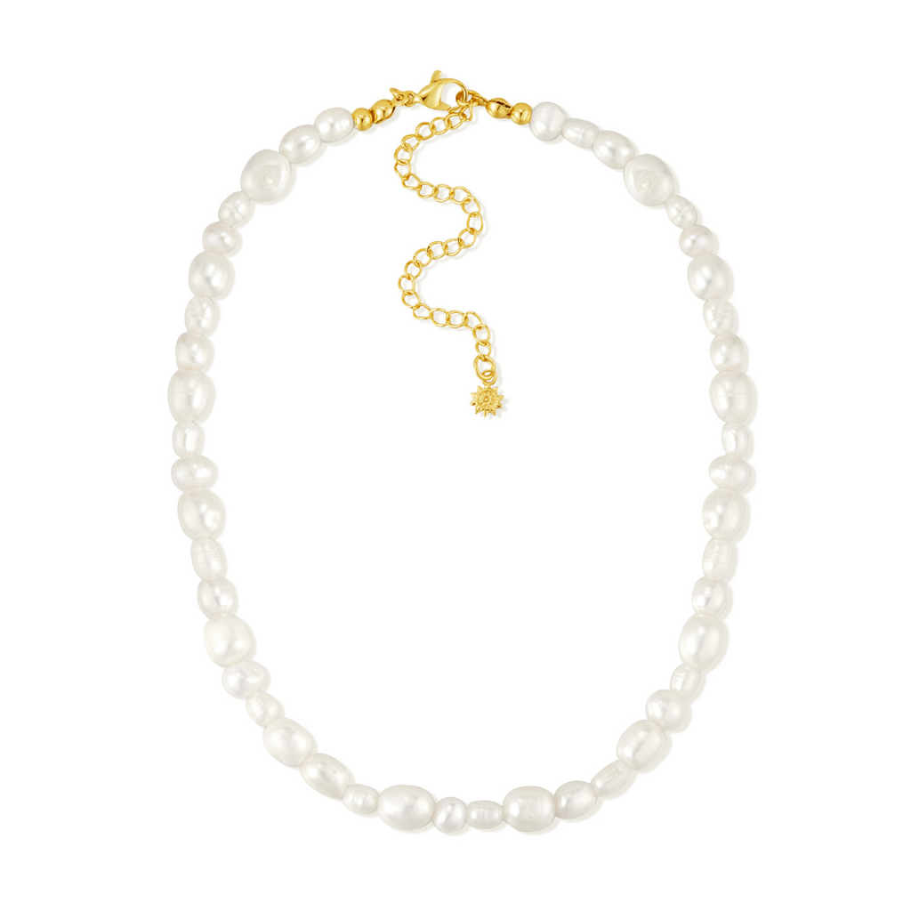 freshwater pearl necklace choker on white background